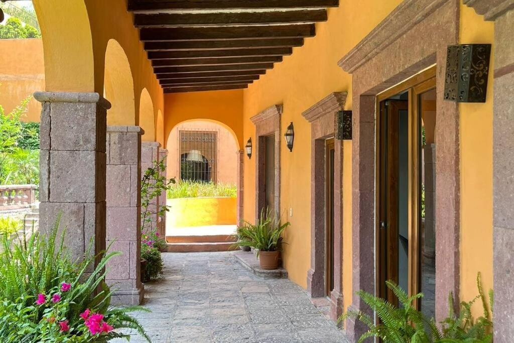 Cousy Condo In The Historic Center Of San Miguel De Allende, Incredible View, Pool, Bbq, 3 Blocks From The Main Parish San Miguel de Allende Exterior foto