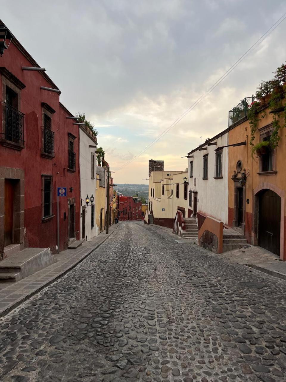 Cousy Condo In The Historic Center Of San Miguel De Allende, Incredible View, Pool, Bbq, 3 Blocks From The Main Parish San Miguel de Allende Exterior foto